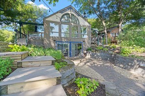 Exterior - MINNeSTAY* Villa de Lago | Lake (Coon Rapids)