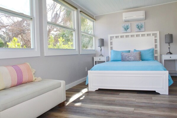 2 chambres, fer et planche à repasser, Wi-Fi gratuit, draps fournis