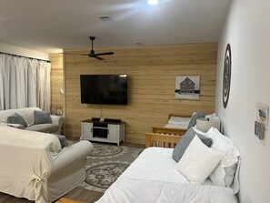 2 Schlafzimmer, Bügeleisen/Bügelbrett, kostenloses WLAN, Bettwäsche