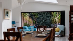 Cottage | Dining - Middle Chine (Bournemouth)