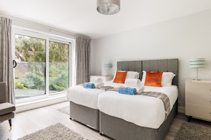 Cottage | Interior - Middle Chine (Bournemouth)