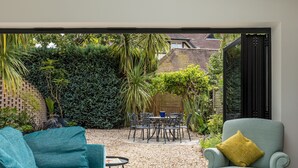 Cottage | Interior - Middle Chine (Bournemouth)