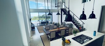 Stunning Architecture meets Costa Rica Jungle Vibe