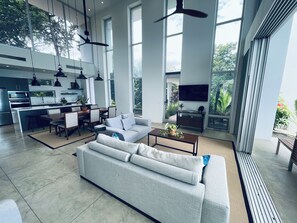 Smart TV