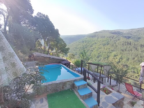 Relax at Ceira Cottage -Private Plunge Pool & Nature Escape