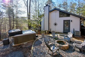 Terrace/patio - The Happy Place | Cabin in Blue Ridge with sweeping mountain views & hot tub (Blue Ridge)