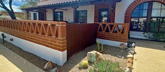Bright & Cozy One Bedroom One Bath Villa in a 55+ Community