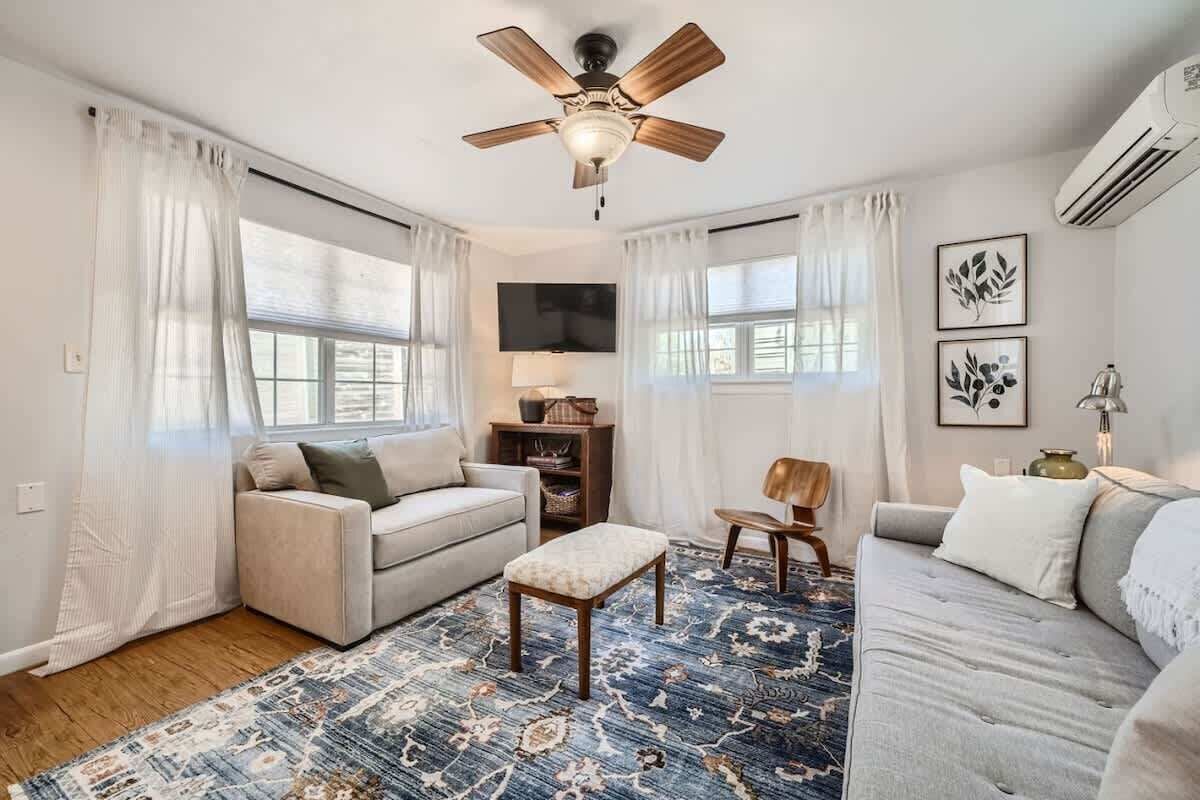 Televisio, työhuone