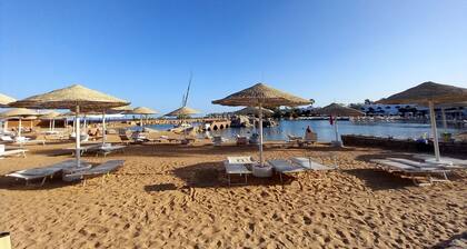 This Prestigious resort will make your Holiday a memorable one.