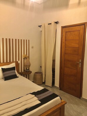 2 bedrooms, iron/ironing board, WiFi, bed sheets - Come enjoy this furnished two-bedroom apartment (cotonou)