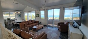 Smart TV, computer monitors, printers - Best Views in PR Overlooking Beaches and Rainforest - Four Bedroom House w/ Pool (Río Grande)
