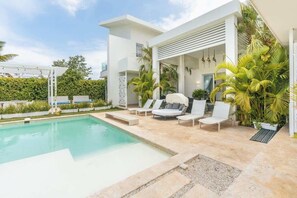 Niet-geclassificeerde afbeelding, 3 van 38, knop