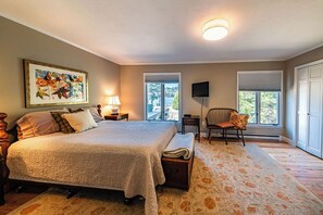 5 bedrooms, free WiFi, bed sheets - Lake Cottage | 5 Bed, 5 Bath (Lake Placid)