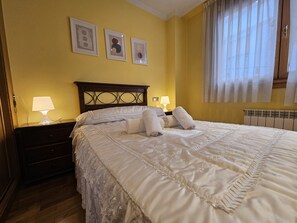 2 soveværelser, gratis Wi-Fi, sengetøj