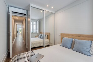 1 chambre, fer et planche à repasser, Wi-Fi gratuit, draps fournis