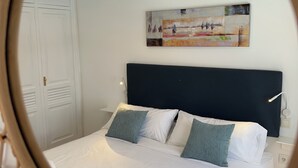 3 soverom, strykejern/-brett, reiseseng for barn og wi-fi