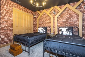 4 bedrooms, iron/ironing board, travel crib, WiFi