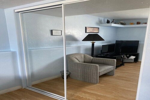 Nice Room in West Jordan Home A