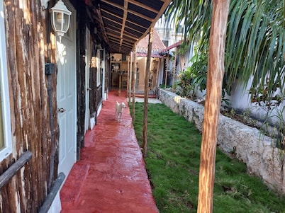 Casa Ufelinai - Cabañas Privadas con A/c, a Unos Minutos Caminando del Centro