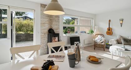 2 bedroom beautiful home in Vejby