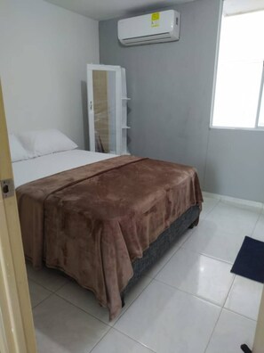 3 habitaciones, tabla de planchar con plancha y wifi gratis 