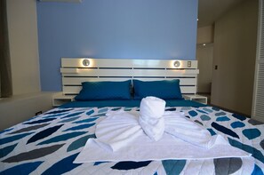 6 camere, ferro/asse da stiro, Wi-Fi, lenzuola