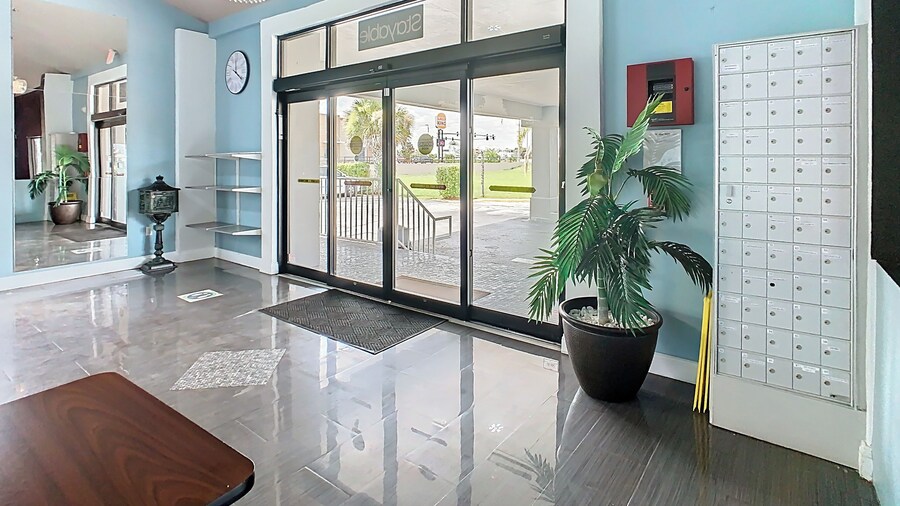 Stayable Davenport