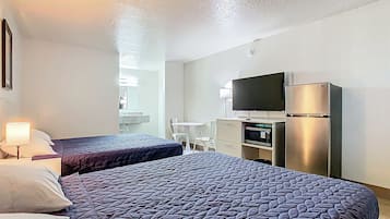 Room, 2 Double Beds | Desk, free WiFi, bed sheets