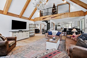 Televisión, chimenea