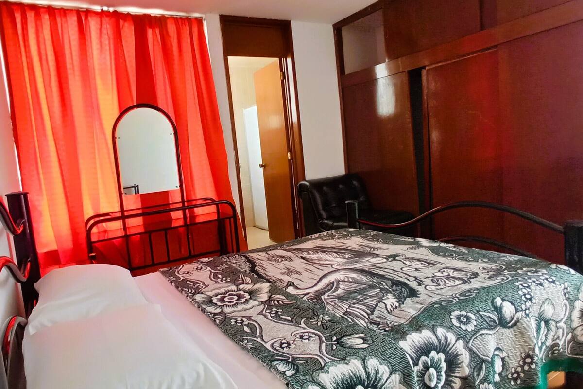 Habitación 41 | In-room safe, blackout curtains, free WiFi, bed sheets