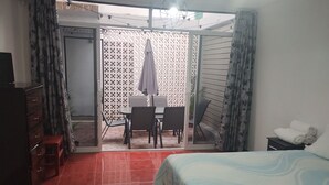 Habitación 35 | In-room safe, blackout curtains, free WiFi, bed sheets - PROVENZA HOTEL & SUITES (Atlixco)