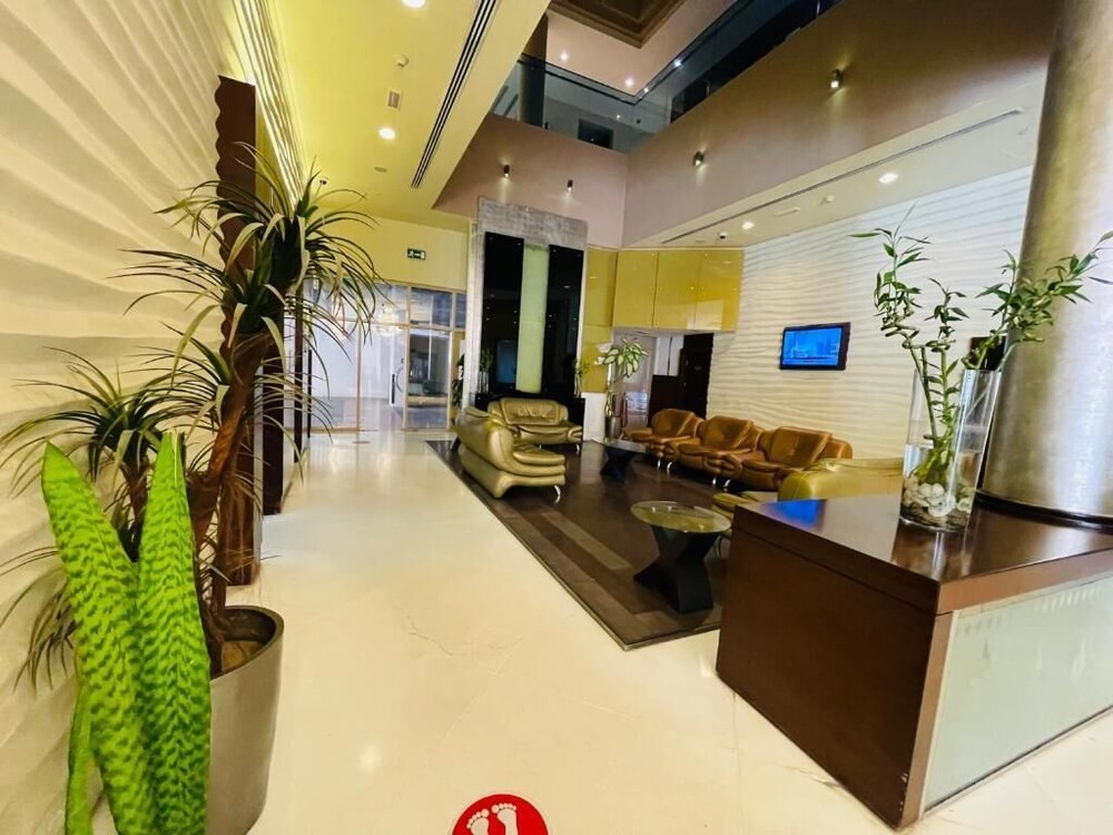 Studio Apartment Near Civil Defence Port Saeed Dubai Vrbo