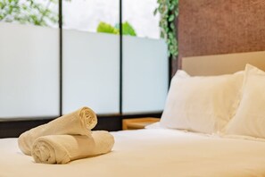 1 chambre, bureau, Wi-Fi, literie fournie