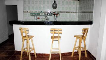 Bar (en la propiedad)
