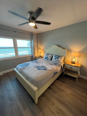 1 bedroom, iron/ironing board, travel cot, free WiFi