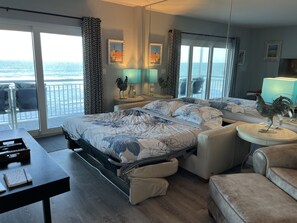 1 bedroom, iron/ironing board, travel crib, free WiFi