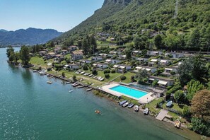 Exterior - Directly on the lake with panoramic views (Tre Capitelli)
