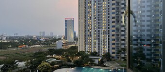 Cozy Springlake Summarecon by Bonzela Property