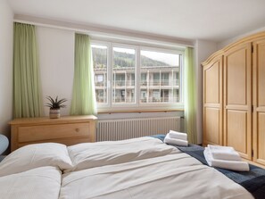 5 Schlafzimmer, Internetzugang