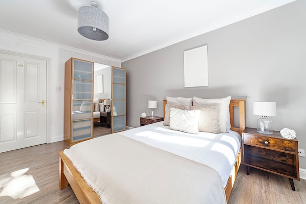 Apartment | 2 bedrooms, hypo-allergenic bedding, individually furnished - The Brixton Collection (London)