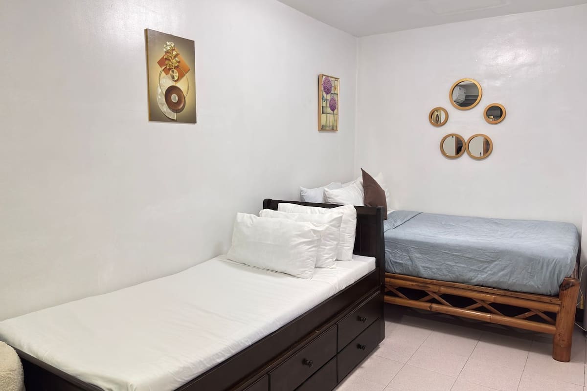 Chambre Standard | Literie de qualité supérieure, coffres-forts dans les chambres