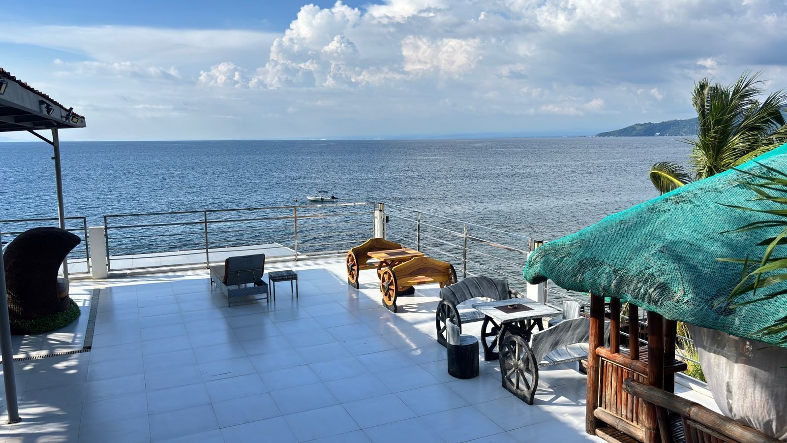 Room, Sea View | Premium bedding, in-room safe, individually decorated, laptop workspace