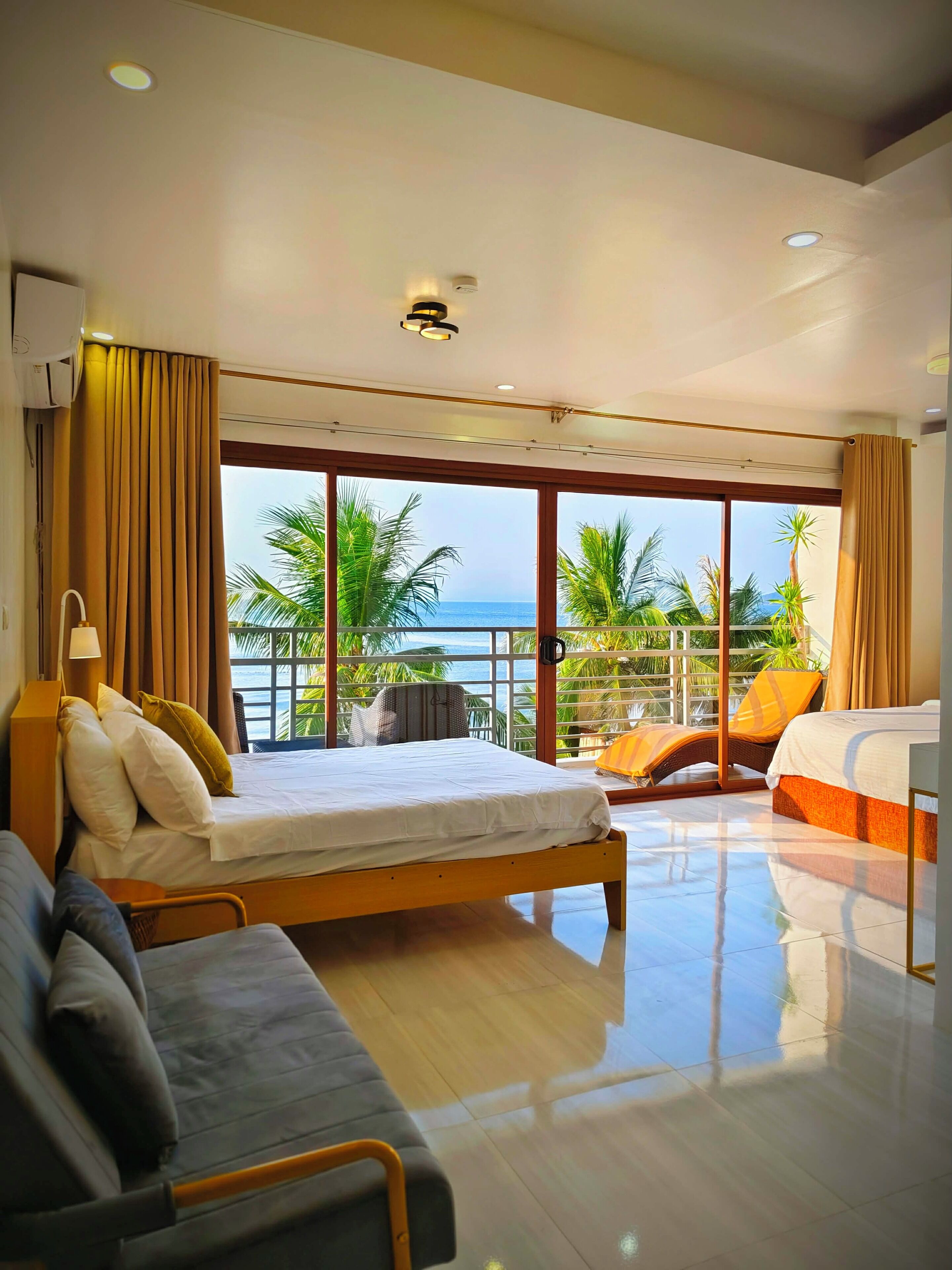 Superior Suite | Premium bedding, in-room safe, blackout drapes, soundproofing