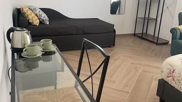 Classic Room | 1 bedroom, free WiFi