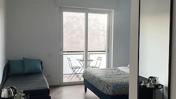 Deluxe Room | 1 bedroom, free WiFi