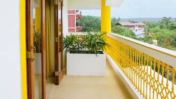 Junior Suite, City View | Balcony view