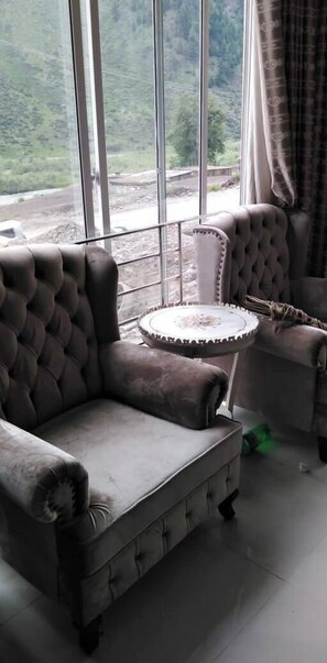 View from property - Manila Heights Hotel (Balakot)