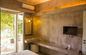 1 bedroom, Egyptian cotton sheets, premium bedding, pillowtop beds - Stavlos Cottage (Lefkada)