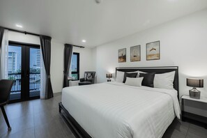 Deluxe Double Room - NORN Riverside Bangkok Hotel (Bangkok)