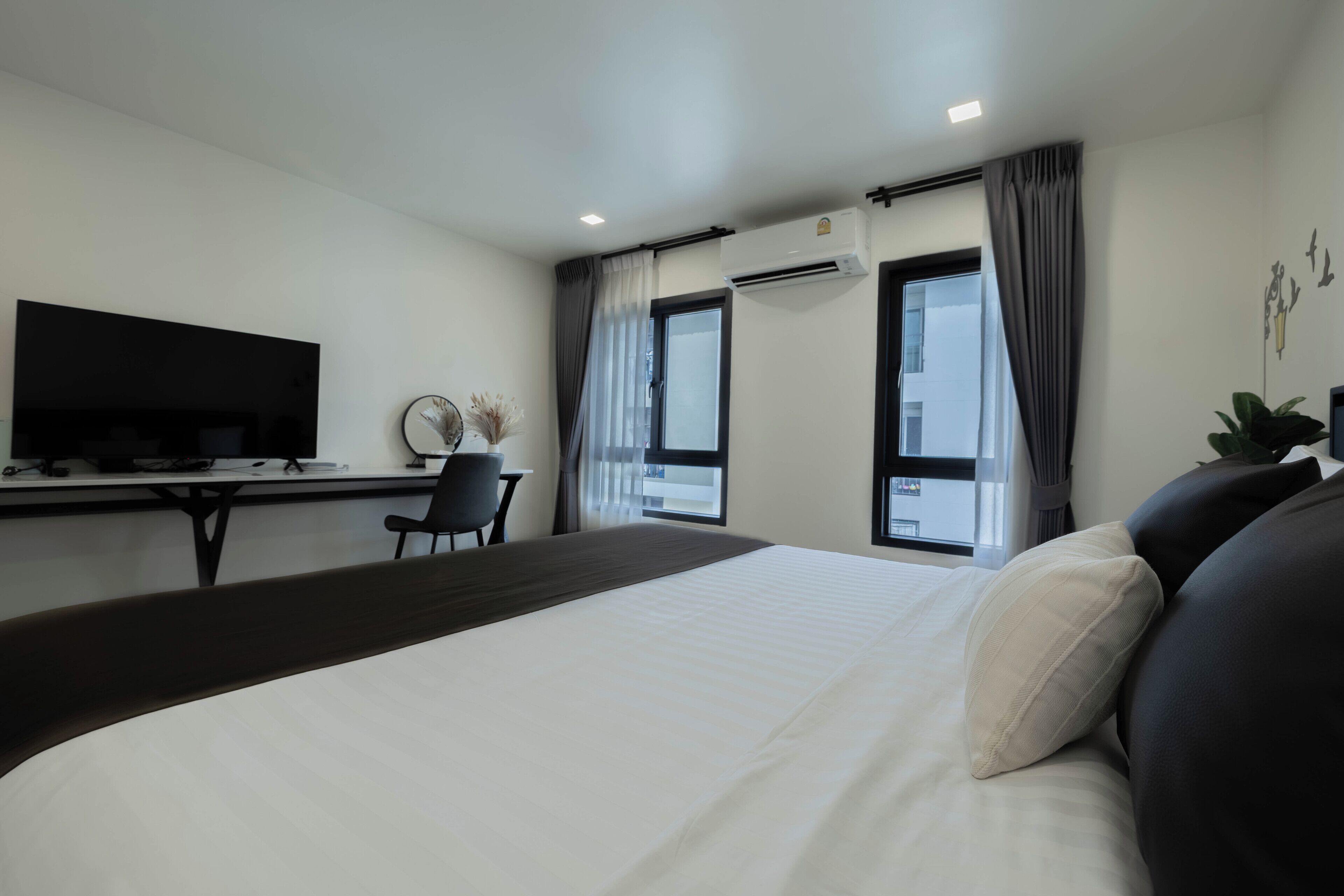 Photo - NORN Riverside Bangkok Hotel - นอนริมน้ำ